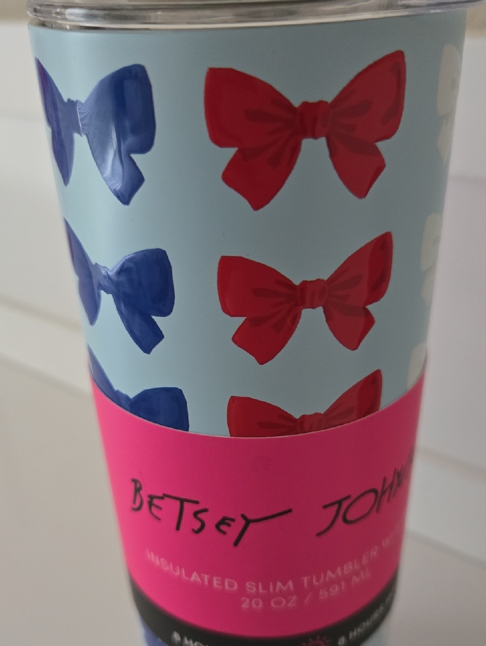 Betsey Johnson Light Blue Tumbler with Red & Blue Bows 20 oz nwt - Picture 3 of 4